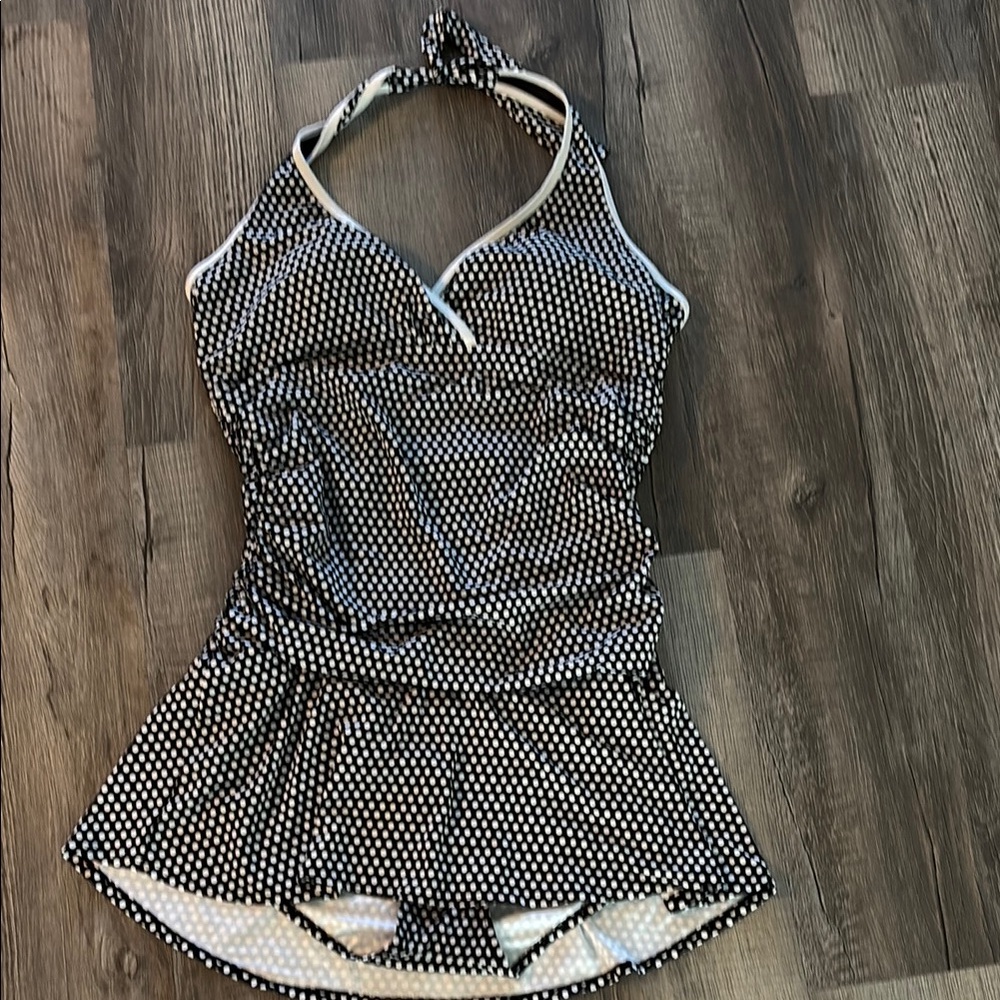 Jaclyn Smith 18W one piece bathing suit/swimwear